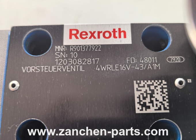 Rexroth R901404330 Proportional Directional Valve 4WRLE16V120M-42/MXY/24A1
